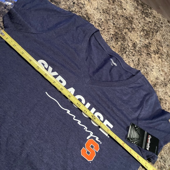 🍊NWT Syracuse Orange V-neck Tee - Picture 5 of 5